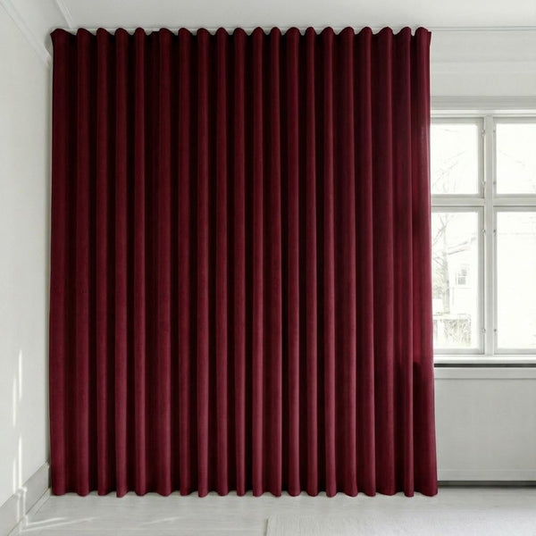 Veluuriverho mittojen mukaan – Bris - Ruby Red - C2640